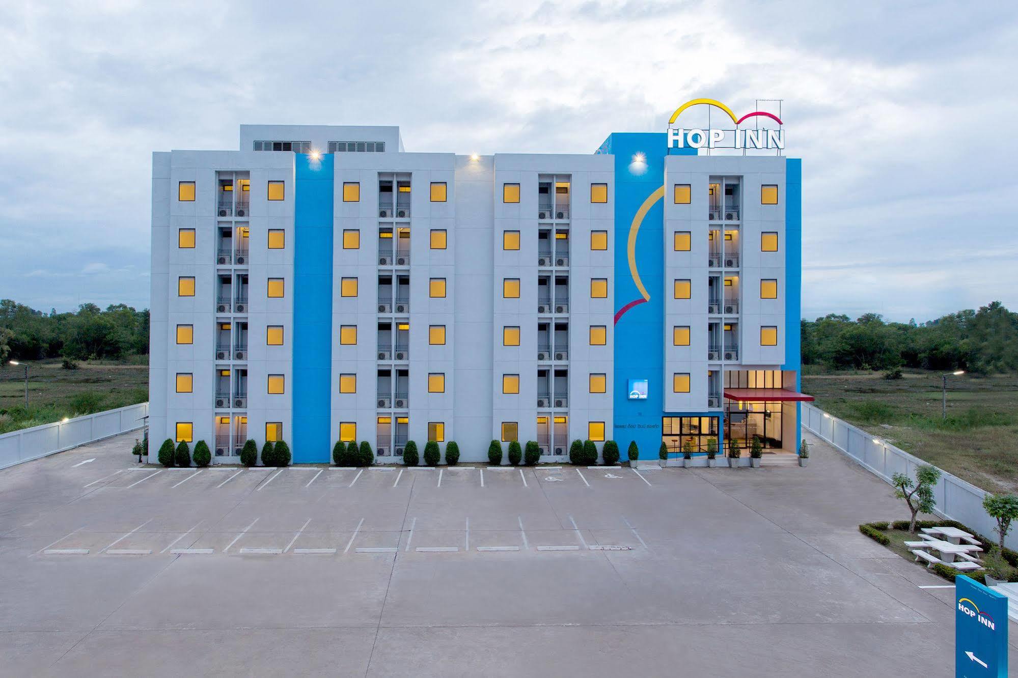 Hop Inn Mae Sot Building A Exterior photo